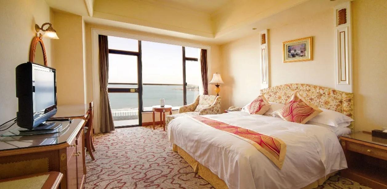 Huiquan Dynasty Hotel Qingdao Dış mekan fotoğraf