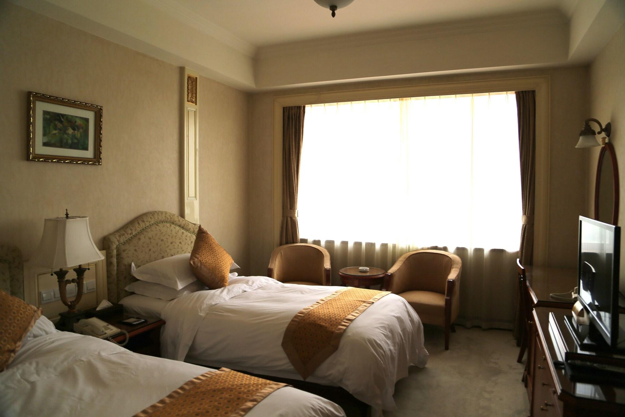 Huiquan Dynasty Hotel Qingdao Dış mekan fotoğraf