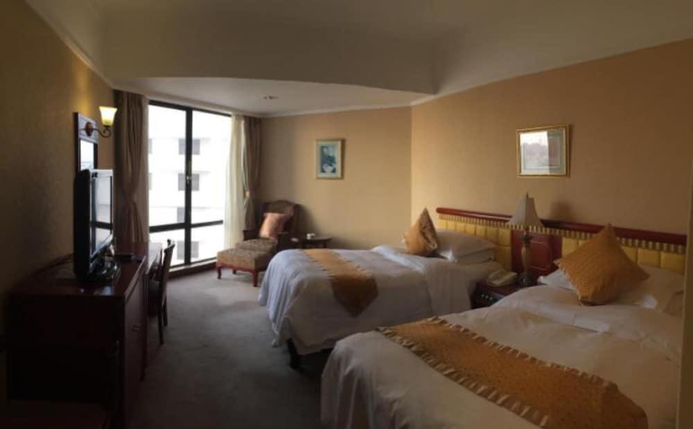 Huiquan Dynasty Hotel Qingdao Dış mekan fotoğraf