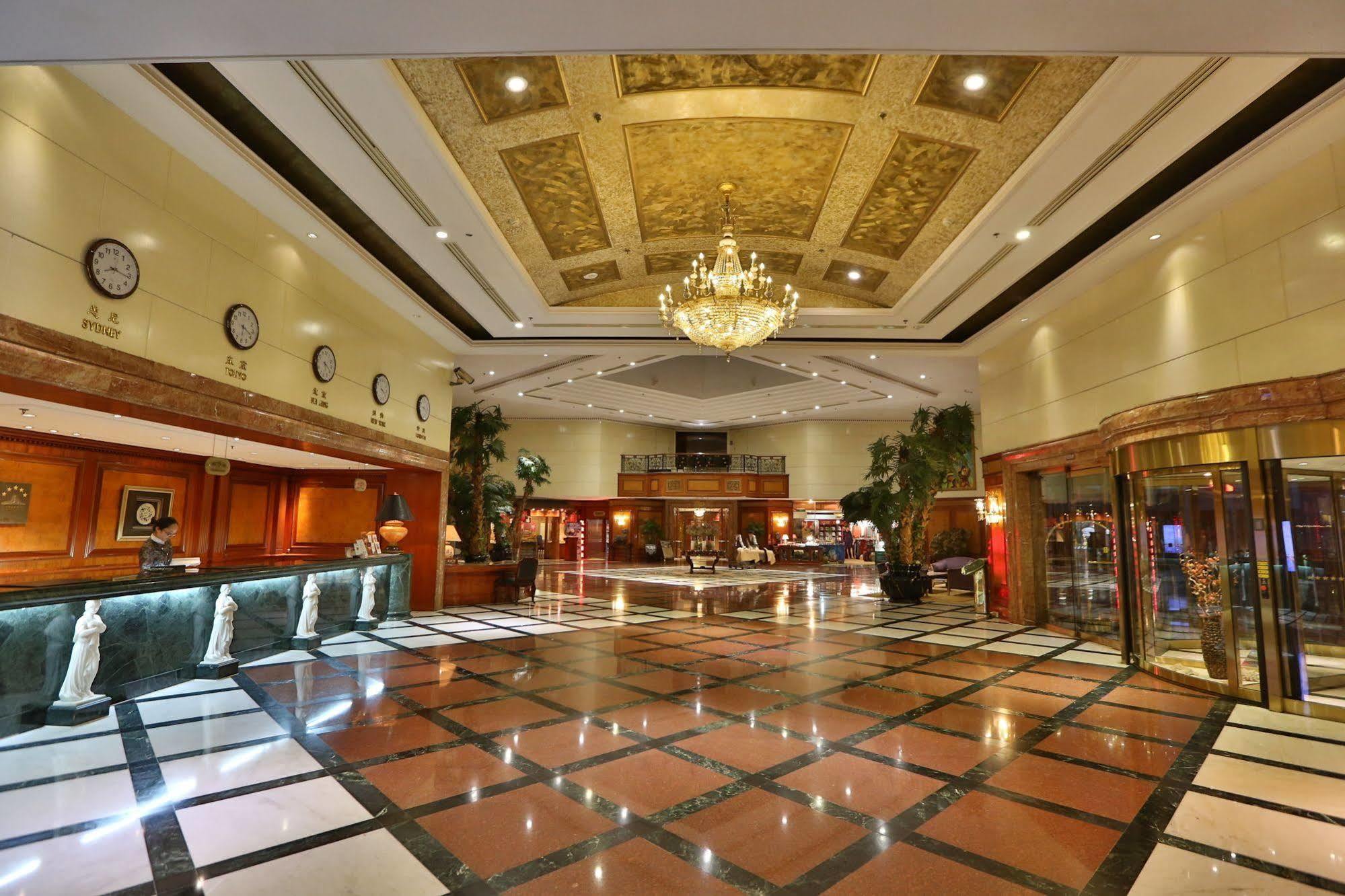 Huiquan Dynasty Hotel Qingdao Dış mekan fotoğraf