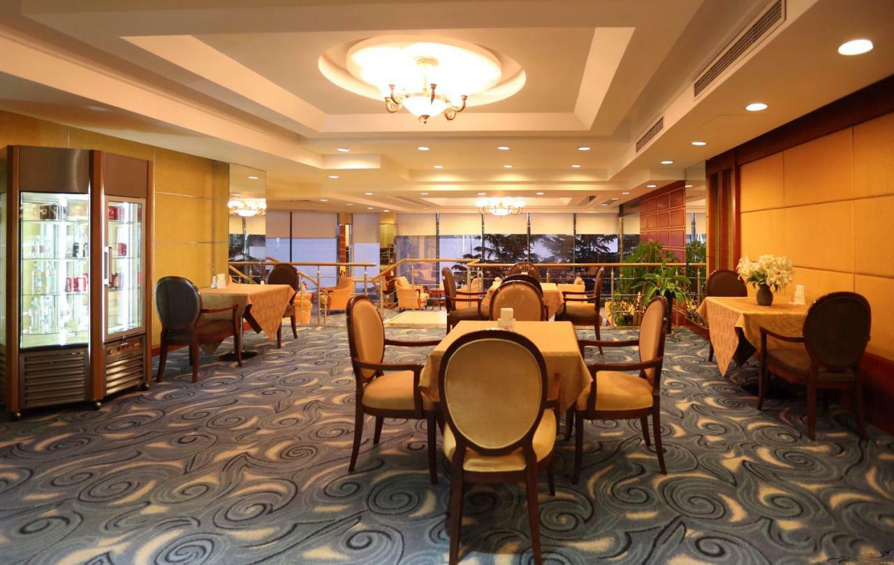 Huiquan Dynasty Hotel Qingdao Dış mekan fotoğraf